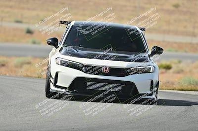 media/Jun-01-2025-VIP Trackdays (Sun) [[b20349723e]]/B Group/Session 1 (Turn 4)/